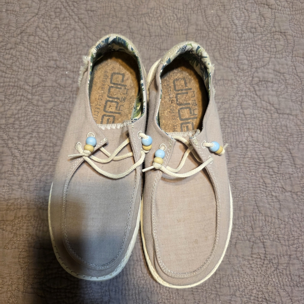 Hey Dude Women's Sandals - Light Brown